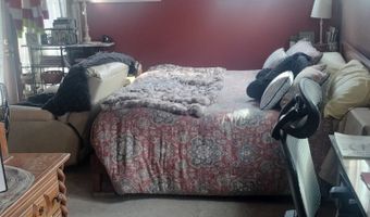 105 MORGAN St, Athens, WV 24712
