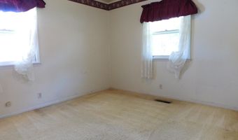 1202 Woodlawn Blvd, Albion, MI 49224