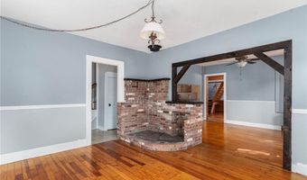 509 School St, North Kingstown, RI 02852