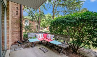 1209 Island Dr 102, Ann Arbor, MI 48105