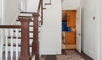 22 Ledgelawn Ave, Bar Harbor, ME 04609