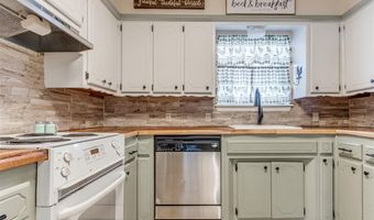 1621 Park Ave, Chickasha, OK 73018