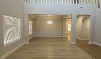 4909 E COLONIAL Dr, Chandler, AZ 85249
