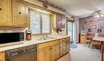 600 Forest Dr, Bloomfield, IN 47424