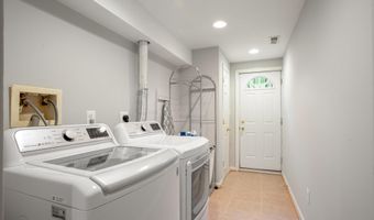 323 T St NW, Washington, DC 20001