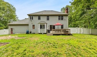 4 Crestwood Dr, Blackstone, MA 01504