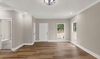 988 Stubby Oaks Rd, Aberdeen, NC 28315