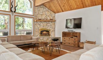 1598 Wawona Way, Arnold, CA 95223