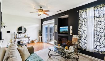 7045 Gavin Dr, Indianapolis, IN 46217