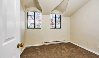 495 Chestnut St 6, Ashland, OR 97520