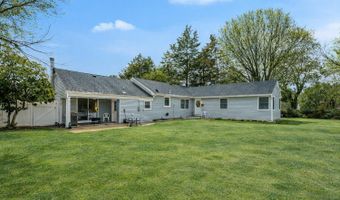 749 Park Ave, Belford, NJ 07718