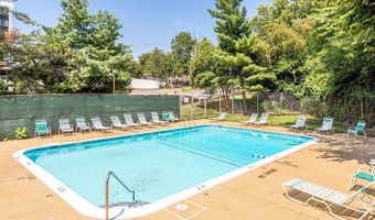 5565 COLUMBIA Pike 210, Arlington, VA 22204