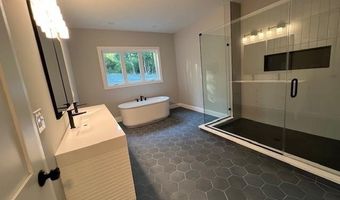 17-4 31 Boiling Kettle Way 17-4-31, Bedford, NH 03110