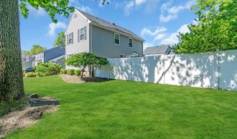 124 Sandpiper Dr, Belford, NJ 07718