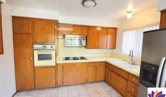 1755 N Berendo St 28, Los Angeles, CA 90027