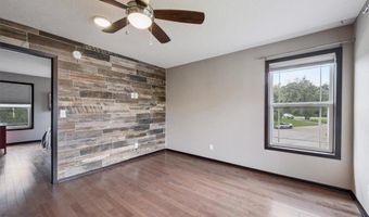 13715 Grafton Ct, Apple Valley, MN 55124