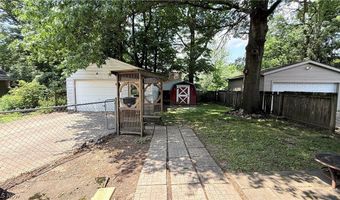 592 Lindell St, Akron, OH 44305