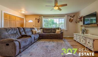 153 E 1st St N, Cowley, WY 82420