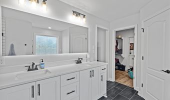 4229 Hampton Dr, Benton, AR 72019