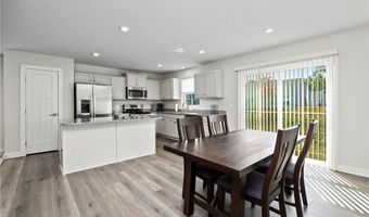 122 Eagle Cir, Amherst, OH 44001