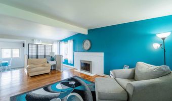3117 DOUGLAS St, Cheyenne, WY 82009
