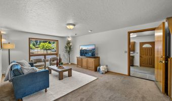 19572 Apache Rd, Bend, OR 97702