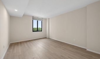 7401 WESTLAKE Ter 1210, Bethesda, MD 20817