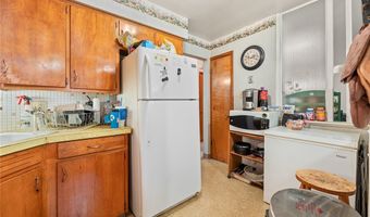 219-221 Kenwood Ave, Akron, OH 44313