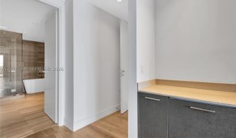 3300 NE 188 St 611, Aventura, FL 33180