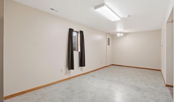 407 Summit St, Belle Fourche, SD 57717