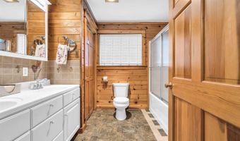 30 Beaver Bog Ln, Abbot, ME 04406
