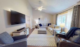 359 Reiling Ln, Altoona, PA 16601
