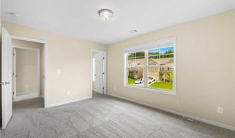 422 Auburn Crossing Dr, Auburn, GA 30011