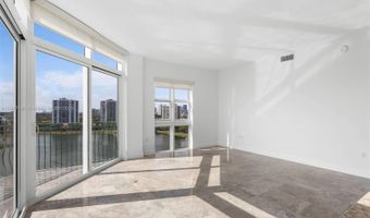 19900 E Country Club Dr TS10, Aventura, FL 33180