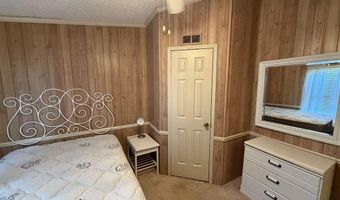723 Pineville Rd, Atmore, AL 36502