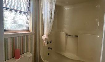 450 Meadows Rd, Ashford, AL 36312