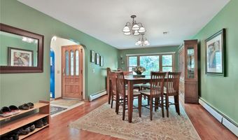 706 Benton St, Anoka, MN 55303