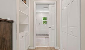 78 Hitching Post Ln, Bedford, NH 03110