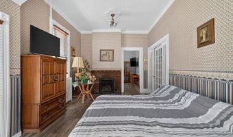 93 W 35TH St, Bayonne, NJ 07002