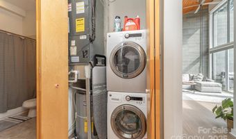 2116 Mcclintock Rd 233, Charlotte, NC 28205