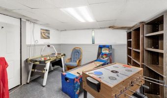 707 Gardner Rd, Barren Springs, VA 24313