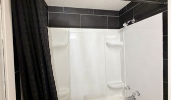 2308 Tamarack Rd, Anderson, IN 46011