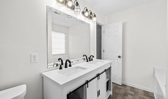 2021 KING CHARLES Pl, Alabaster, AL 35007