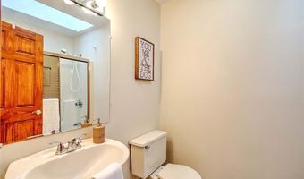 6 Birch St, Johnston, RI 02919