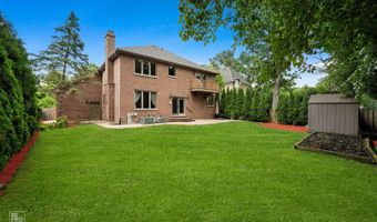 1017 E Red Oak St, Addison, IL 60101