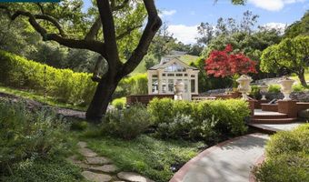 32 Kensington Ct, Alamo, CA 94507