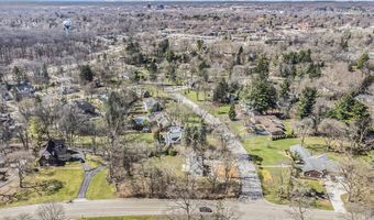 2690 Overridge Dr, Ann Arbor, MI 48104