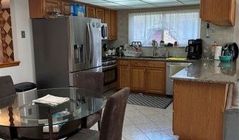3076 Charity Dr, Sterling Heights, MI 48310