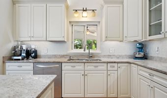 79 Lancaster Farm Rd, Salem, NH 03079