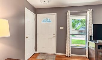 6011 Ranchwood Dr, Affton, MO 63123